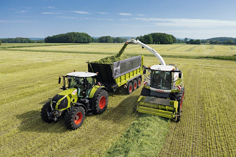 CLAAS: Новые функции кормоуборочных комбайнов JAGUAR 900 